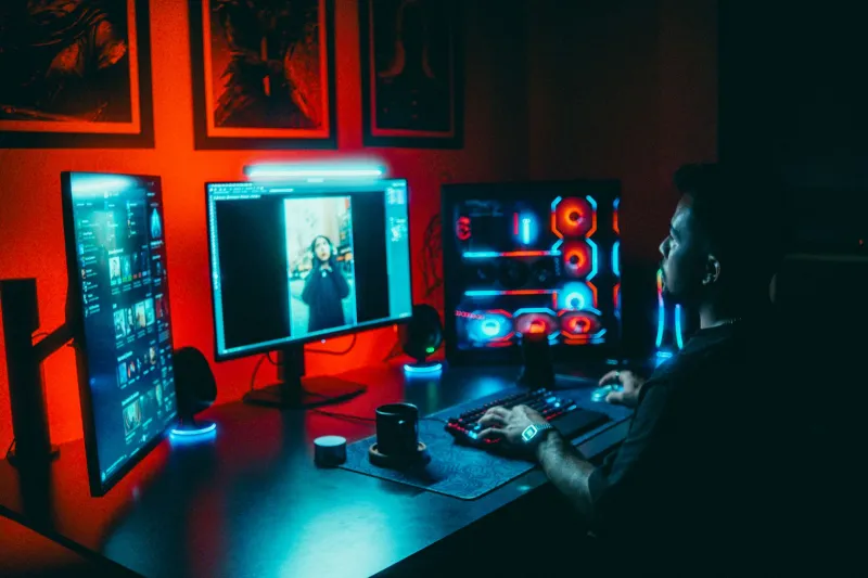 The Unofficial QA Army: How Vietnamese Gaming Communities Are Calling Out Broken Patches Before You Even Download Them